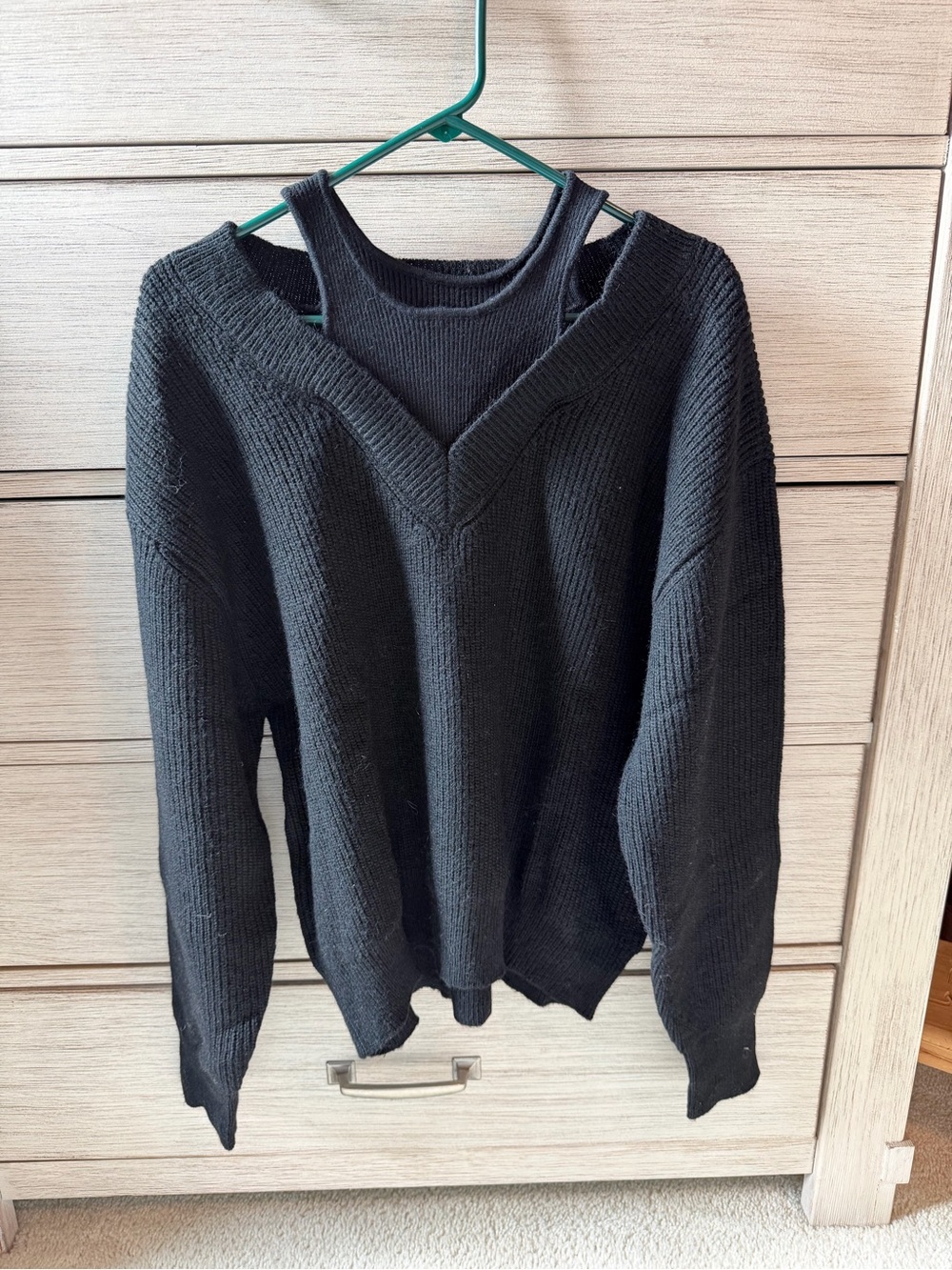 Elan Black V-Neck Sweater